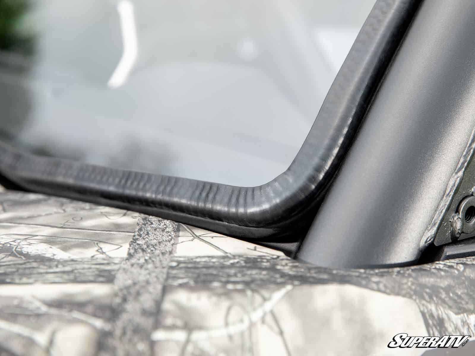 CFMOTO UFORCE 600 SCRATCH-RESISTANT FULL WINDSHIELD
