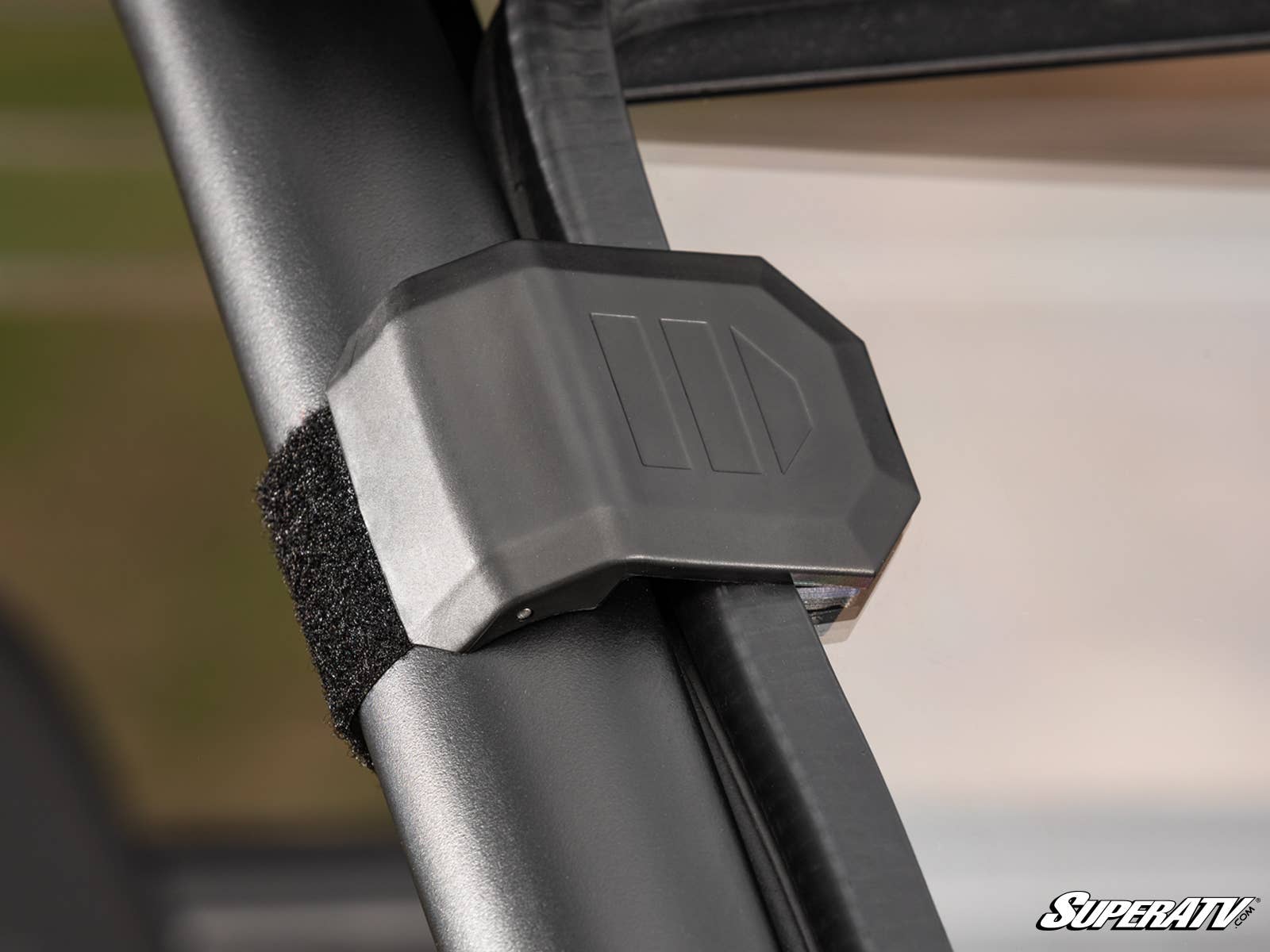 CFMOTO ZFORCE 800 TRAIL SCRATCH RESISTANT FULL WINDSHIELD