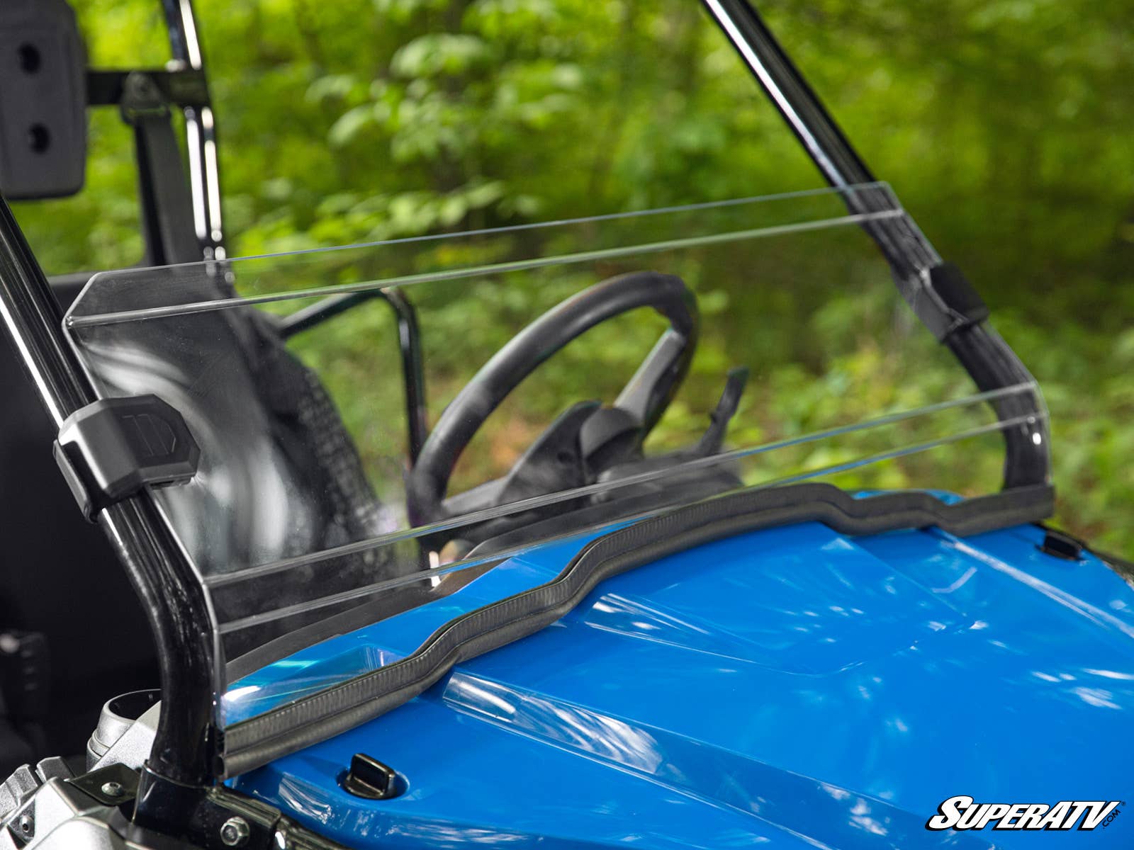HONDA PIONEER 520 HALF WINDSHIELD