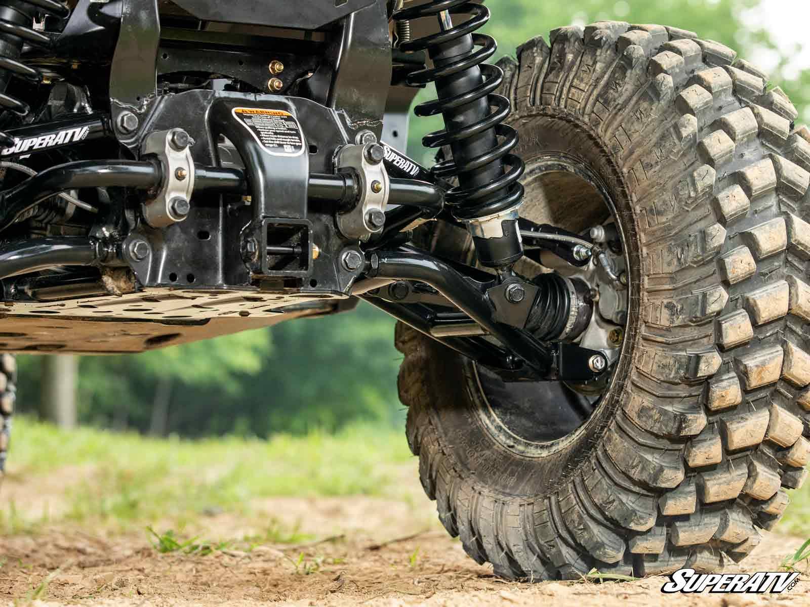 CAN-AM COMMANDER HIGH CLEARANCE 1.5" REAR OFFSET A-ARMS