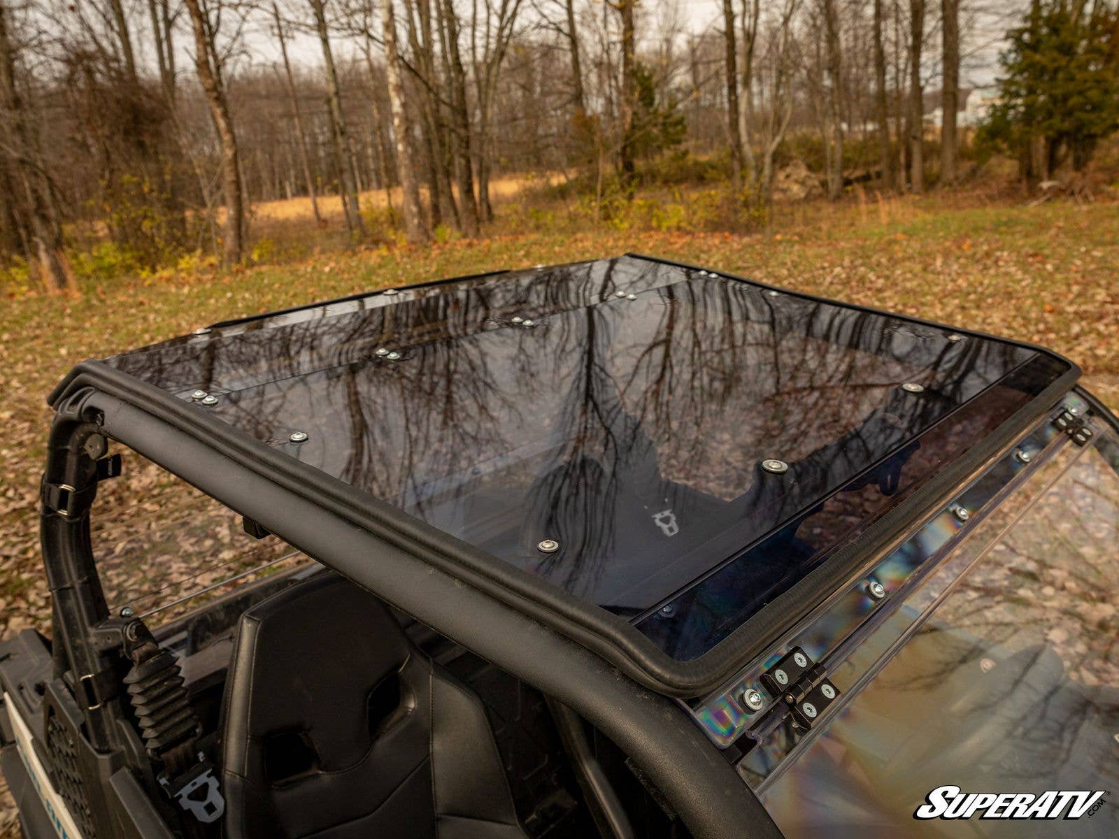 CAN-AM COMMANDER TINTED ROOF